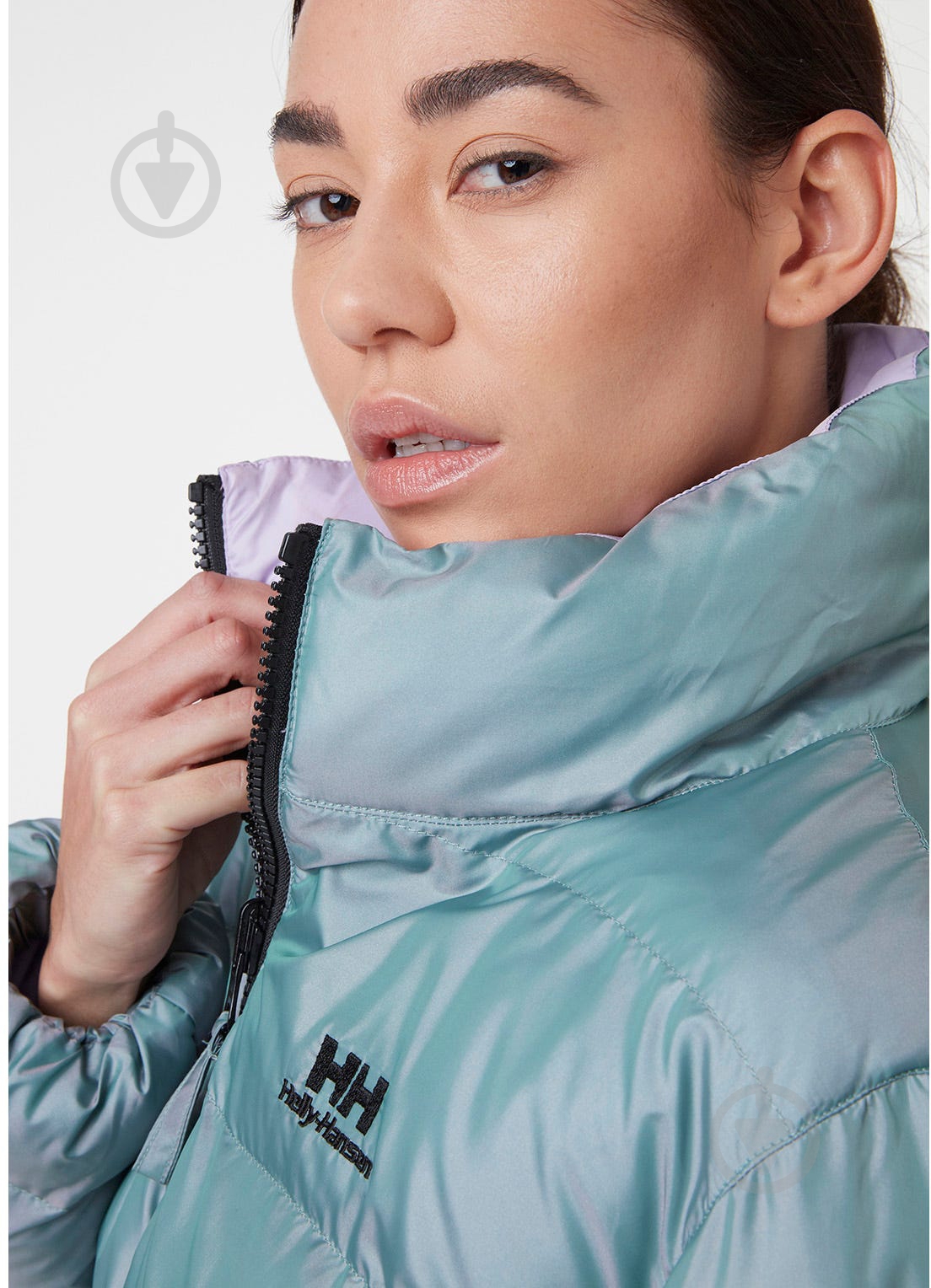 Куртка жіноча зимова Helly Hansen W YU REVERSIBLE PUFFER JACKET 53583_697 р.S перламутрова - фото 5 Куртка жіноча зимова Helly Hansen W YU REVERSIBLE PUFFER JACKET 53583_697 р.S перламутрова - фото 5