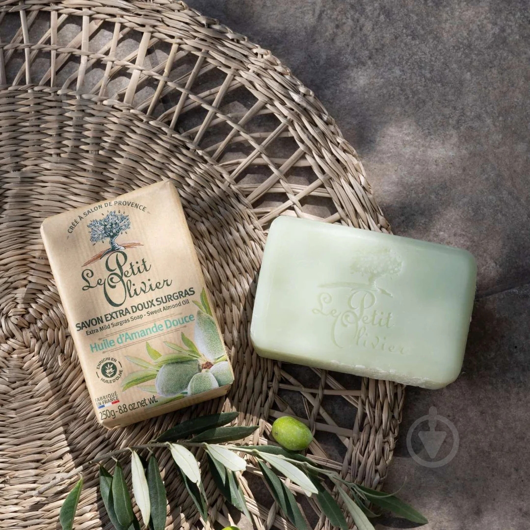 Мыло Le Petit Olivier Масло миндаля 250 г - фото 4