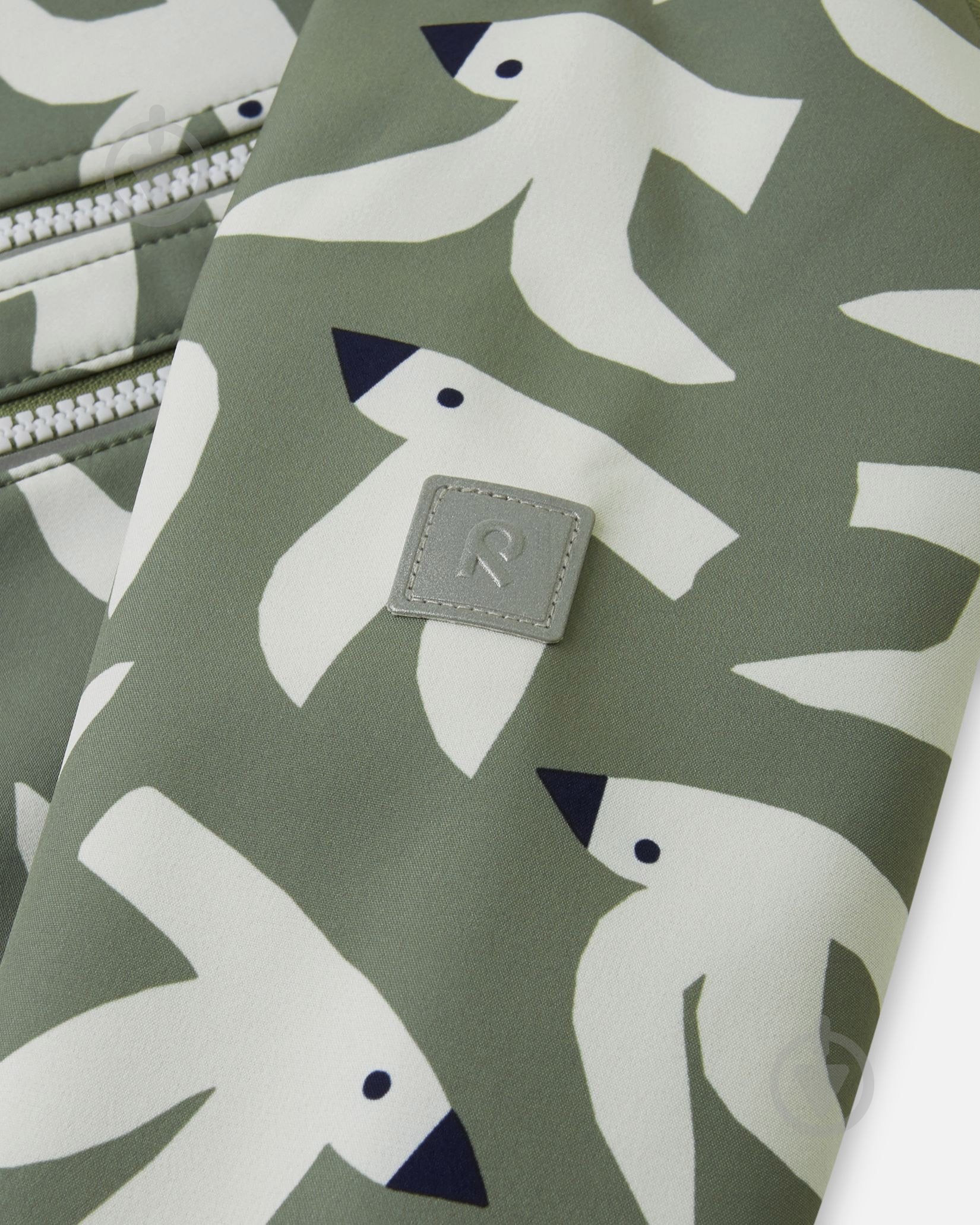 Куртка для хлопчиків Reima Softshell Vantti р.122 темно-зелений 5100009B-8924 - фото 7 Куртка для хлопчиків Reima Softshell Vantti р.122 темно-зелений 5100009B-8924 - фото 7