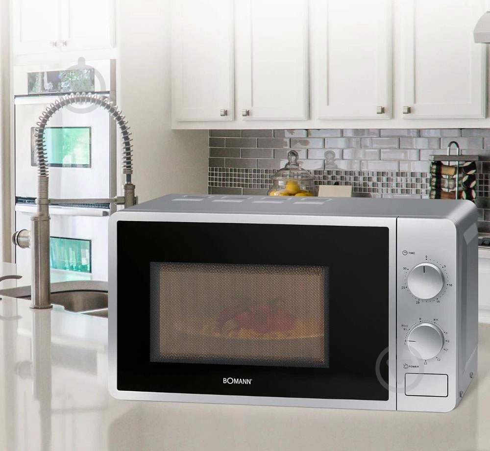 Микроволновая печь Bomann MWG 6015 CB silver - фото 4