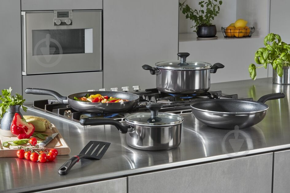 Сковорода Tefal RESIST 20 см D5160232 - фото 5 Сковорода Tefal RESIST 20 см D5160232 - фото 5