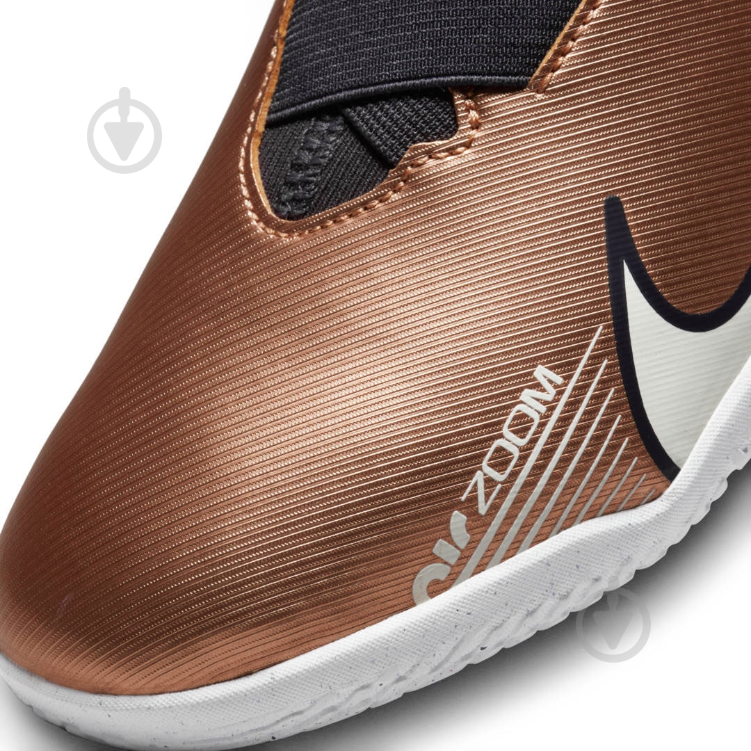 Бутсы Nike DR6050-810 р.38,5 коричневый - фото 7