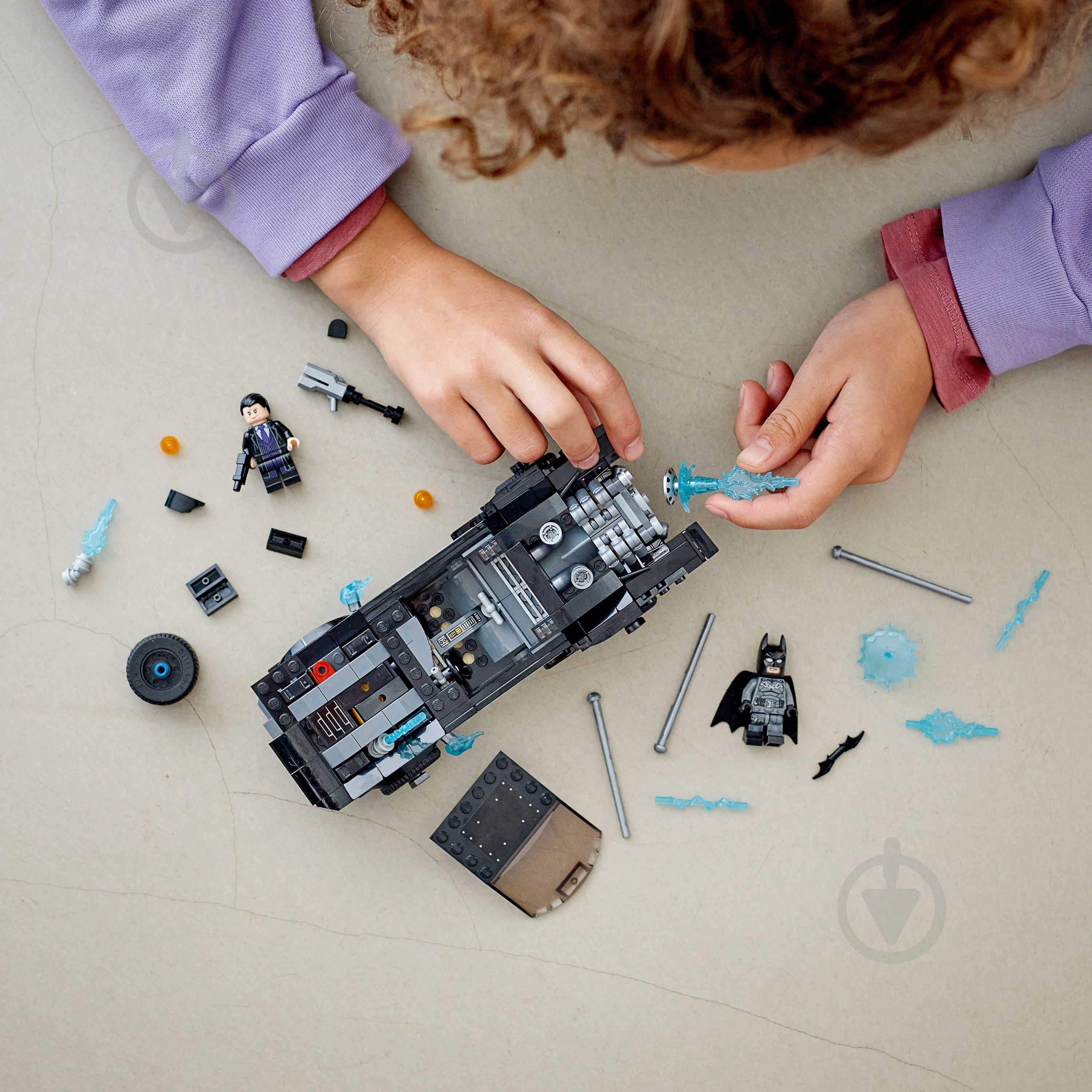 Конструктор LEGO Super Heroes DC Бэтмобиль: погоня за Пингвином 76181 - фото 7 Конструктор LEGO Super Heroes DC Бэтмобиль: погоня за Пингвином 76181 - фото 7