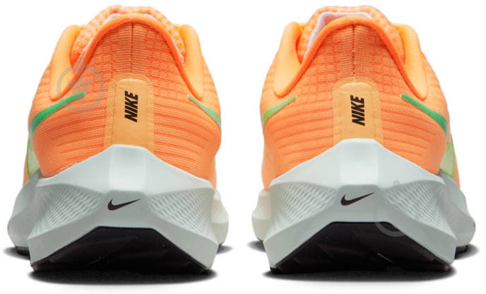 Кросівки Nike AIR VAPORMAX 2021 FK DH4072-800 р.39 - фото 9