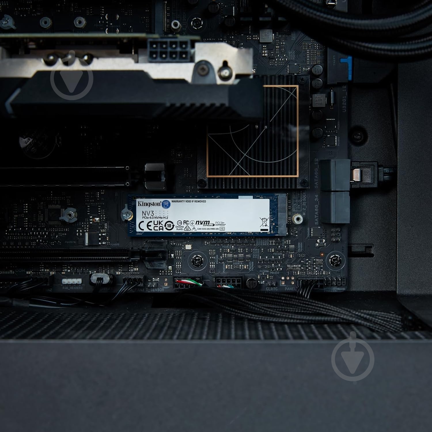 SSD-накопичувач Kingston NV3 4000GB M.2 PCI Express 4.0 x4 3D NAND (SNV3S/4000G) - фото 5 SSD-накопичувач Kingston NV3 4000GB M.2 PCI Express 4.0 x4 3D NAND (SNV3S/4000G) - фото 5