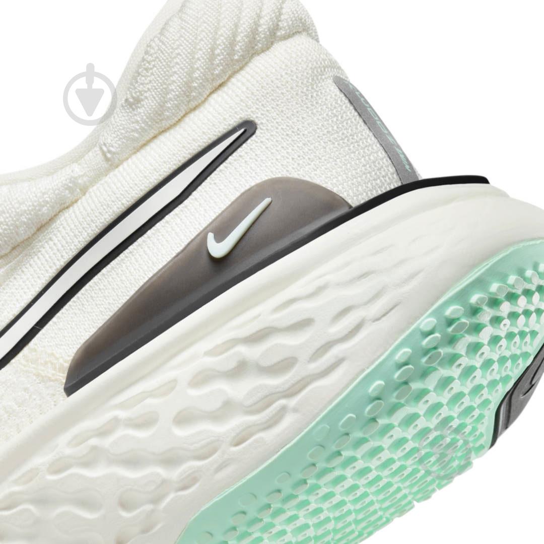 Кроссовки Nike ZOOMX INVINCIBLE RUN FLYKNIT 2 DH5425-102 р.46 - фото 8