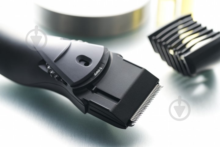 Триммер для бороды и усов Panasonic ER-GB36-K520 - фото 12