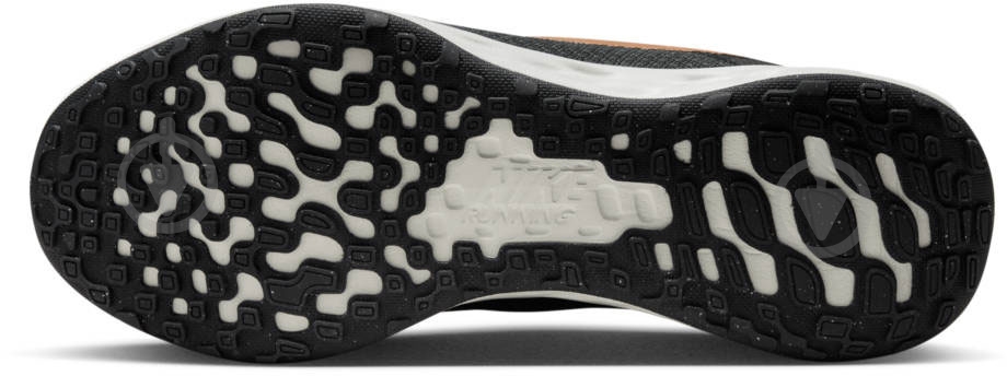 Кроссовки Nike REVOLUTION 6 NN DC3729-009 р.38,5 - фото 9