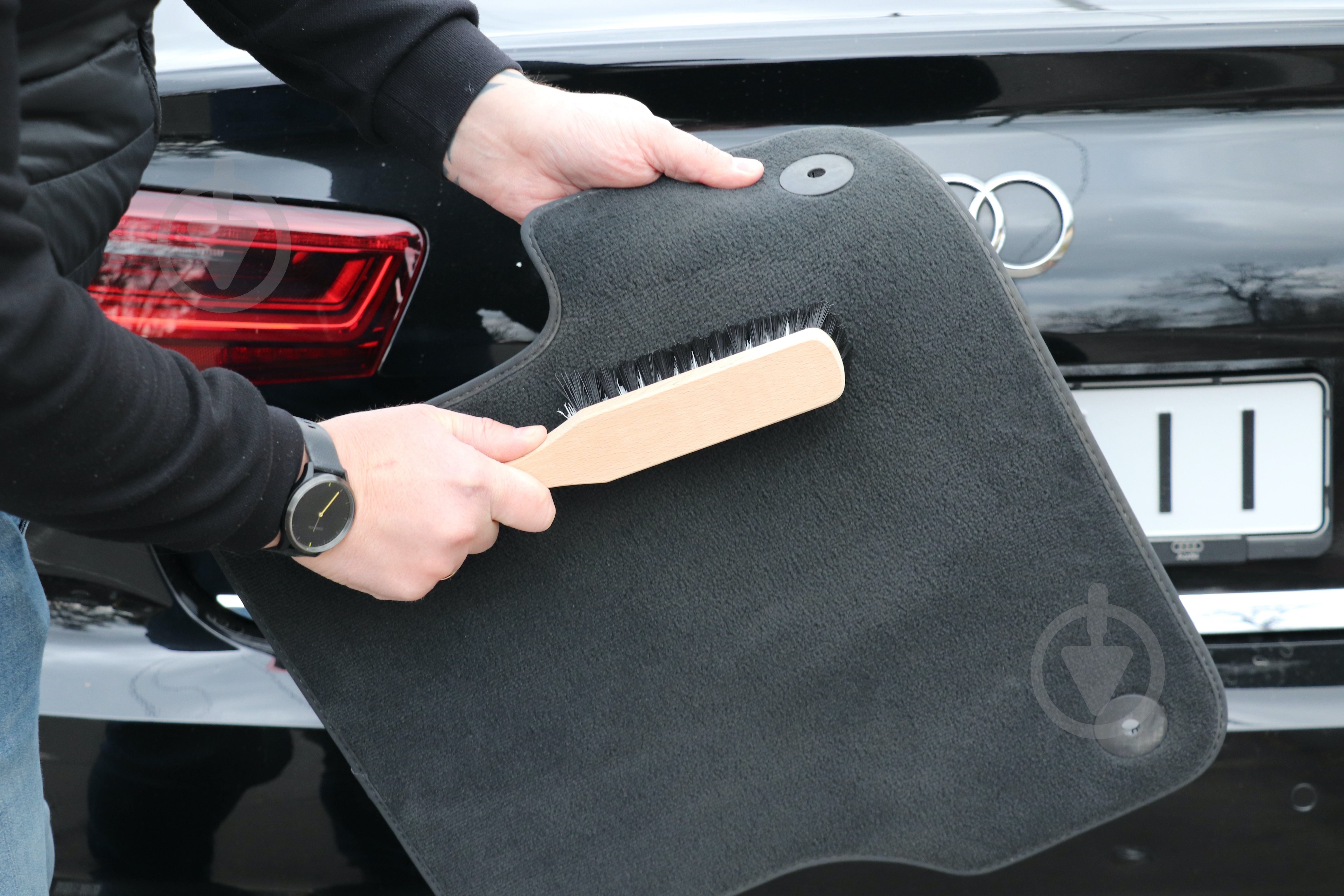 Щетка "Терминатор" для очистки салона авто, ковриков ы ворсового покрытия - фото 3 Щетка "Терминатор" для очистки салона авто, ковриков ы ворсового покрытия - фото 3