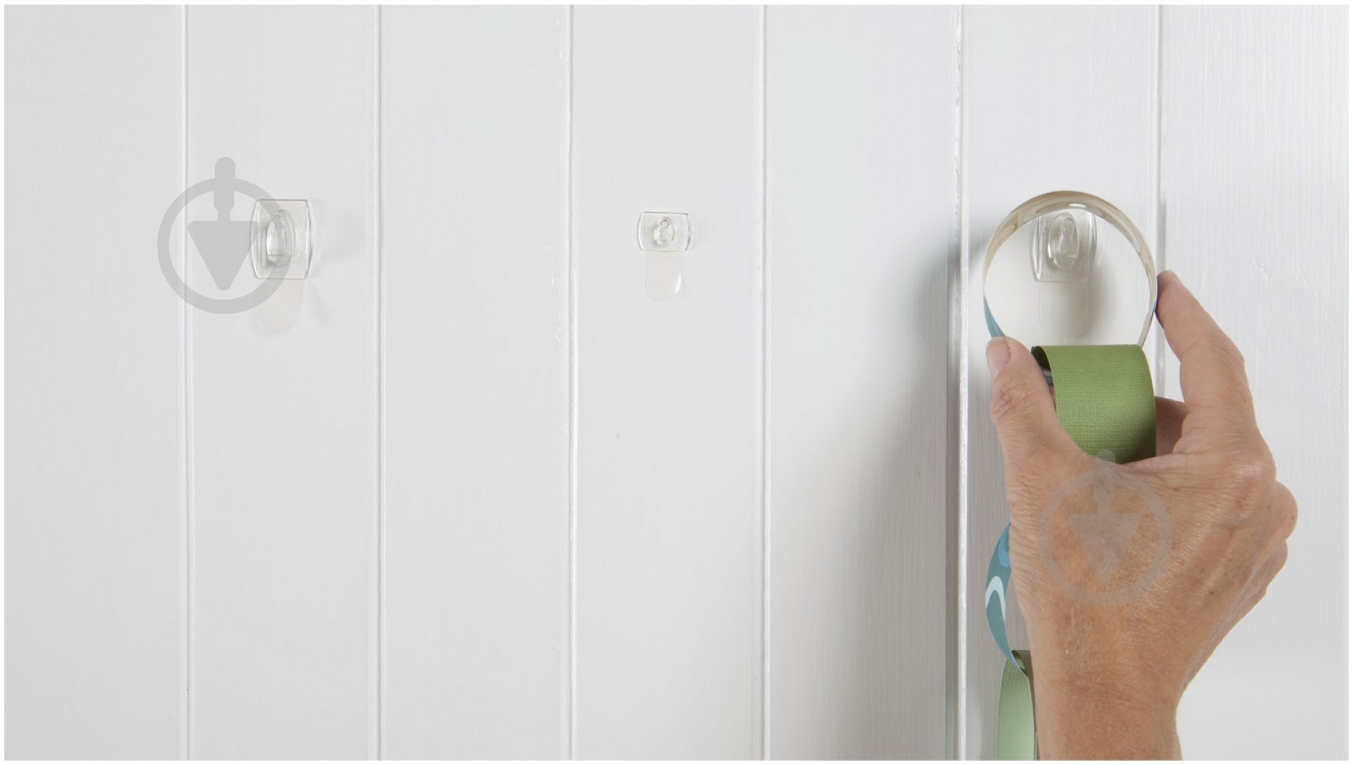 Кліпси для гірлянд 3M Command 17026CLR прозора 20 кліпс 24 прозорих смужки - фото 2 Кліпси для гірлянд 3M Command 17026CLR прозора 20 кліпс 24 прозорих смужки - фото 2