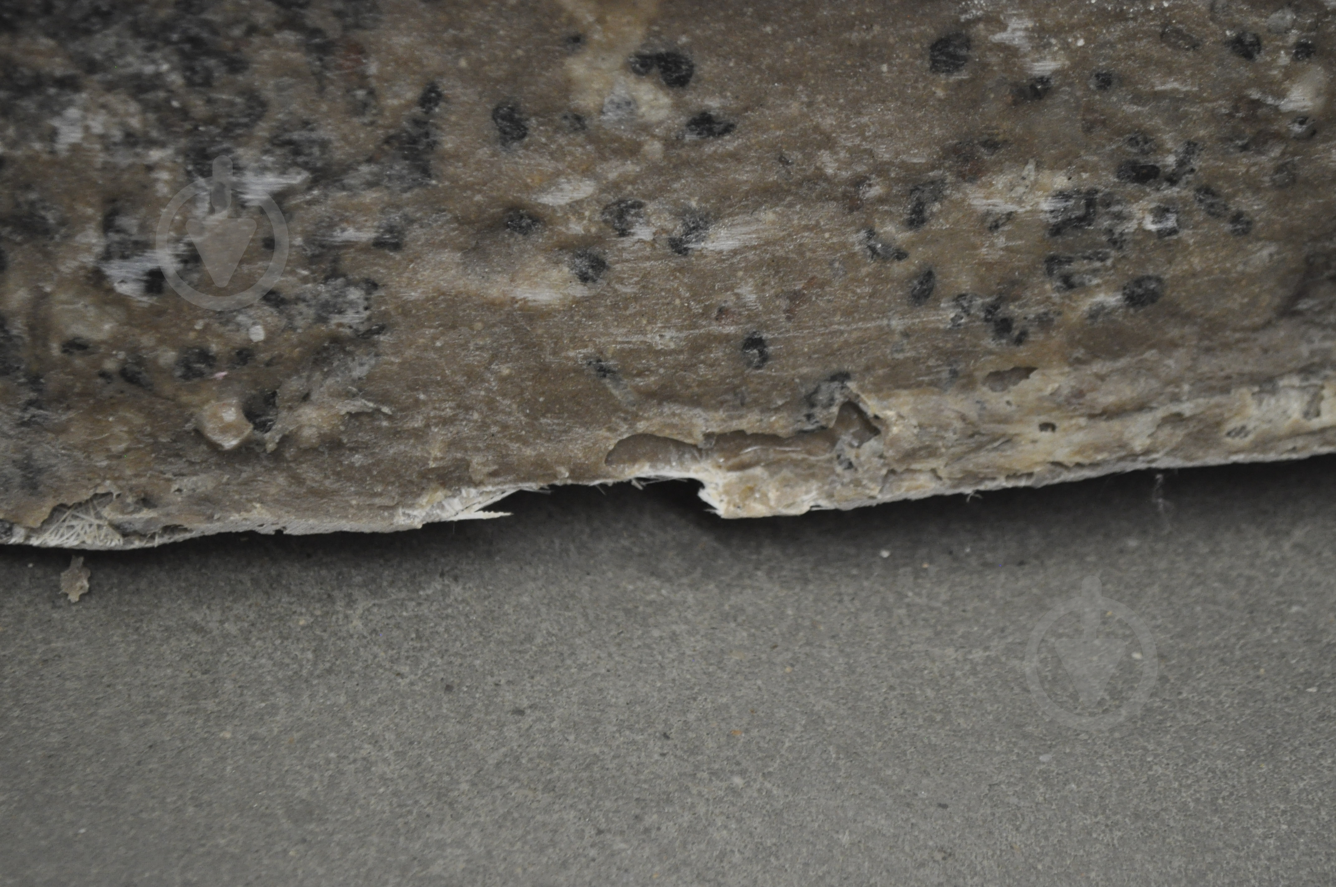 Кришка декоративна Eco Stone для люка льодовик річковий (УЦ №117) - фото 3 Кришка декоративна Eco Stone для люка льодовик річковий (УЦ №117) - фото 3