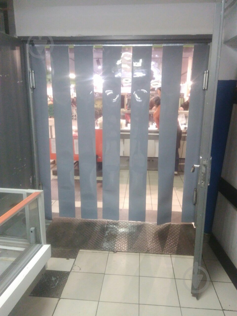 Стрічка ПВХ Extruflex 200х2 мм сірий - фото 2 Стрічка ПВХ Extruflex 200х2 мм сірий - фото 2