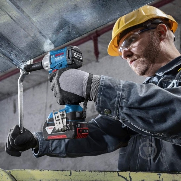 Гайковерт акумуляторний Bosch Professional GDS 18V-350 350 Нм 06019M5021 - фото 8 Гайковерт акумуляторний Bosch Professional GDS 18V-350 350 Нм 06019M5021 - фото 8