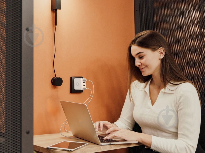 Сетевое зарядное устройство AVerMedia GC313 CORE GO 100 Вт White - фото 8 Сетевое зарядное устройство AVerMedia GC313 CORE GO 100 Вт White - фото 8