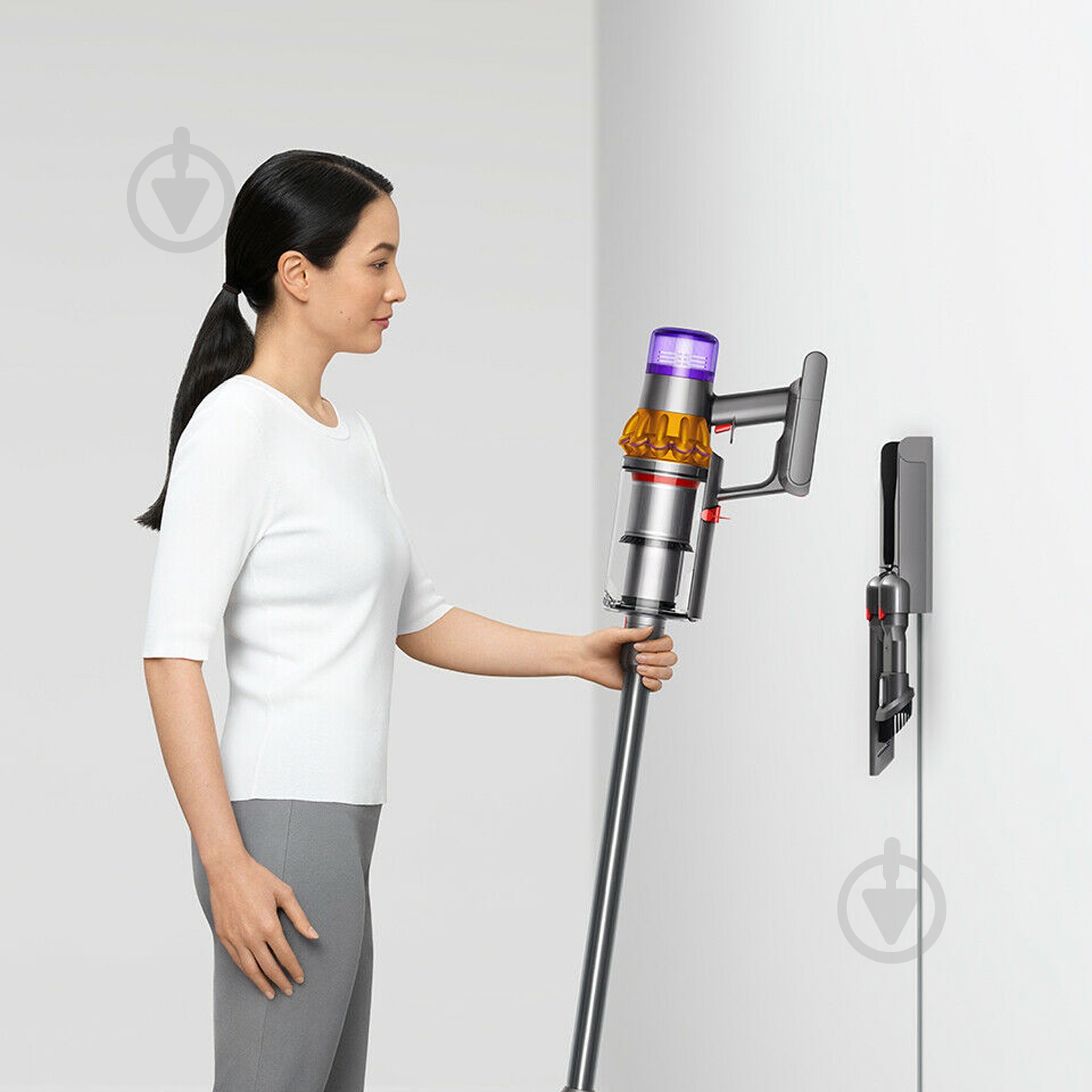 Пылесос аккумуляторный Dyson V15 Detect Absolute EU grey - фото 28 Пылесос аккумуляторный Dyson V15 Detect Absolute EU grey - фото 28