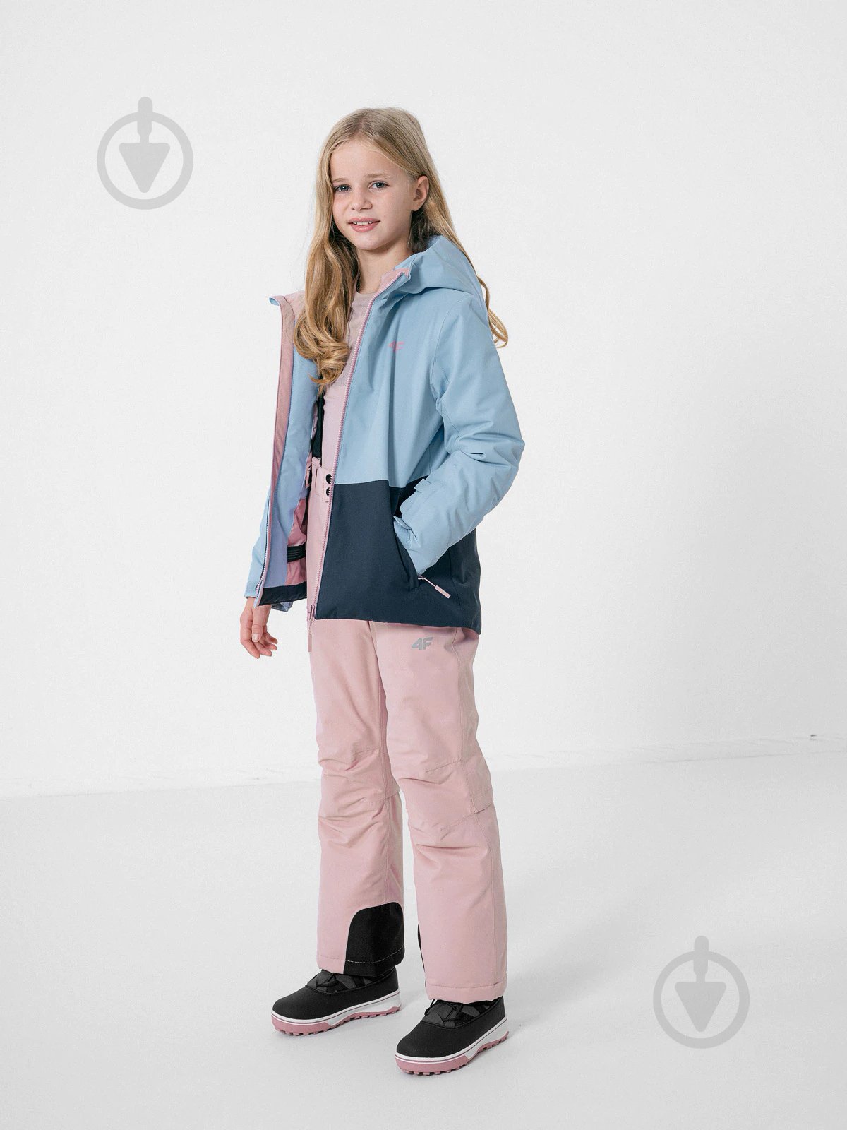 Куртка для девочек 4F J4Z21-JKUDN300-30S темно-синяя - фото 2 Куртка для девочек 4F J4Z21-JKUDN300-30S темно-синяя - фото 2