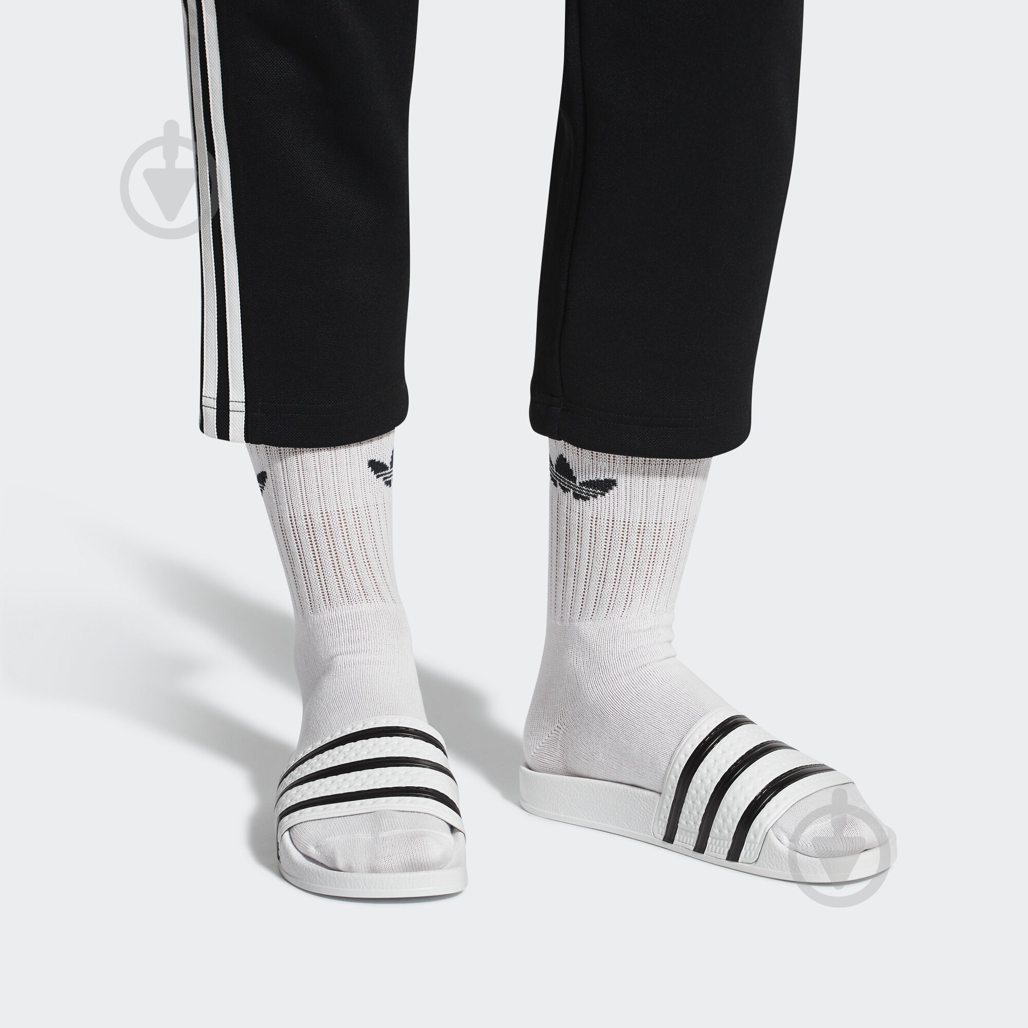 Шлепанцы Adidas ADILETTE 280648 р.48 2/3 белый - фото 10 Шлепанцы Adidas ADILETTE 280648 р.48 2/3 белый - фото 10