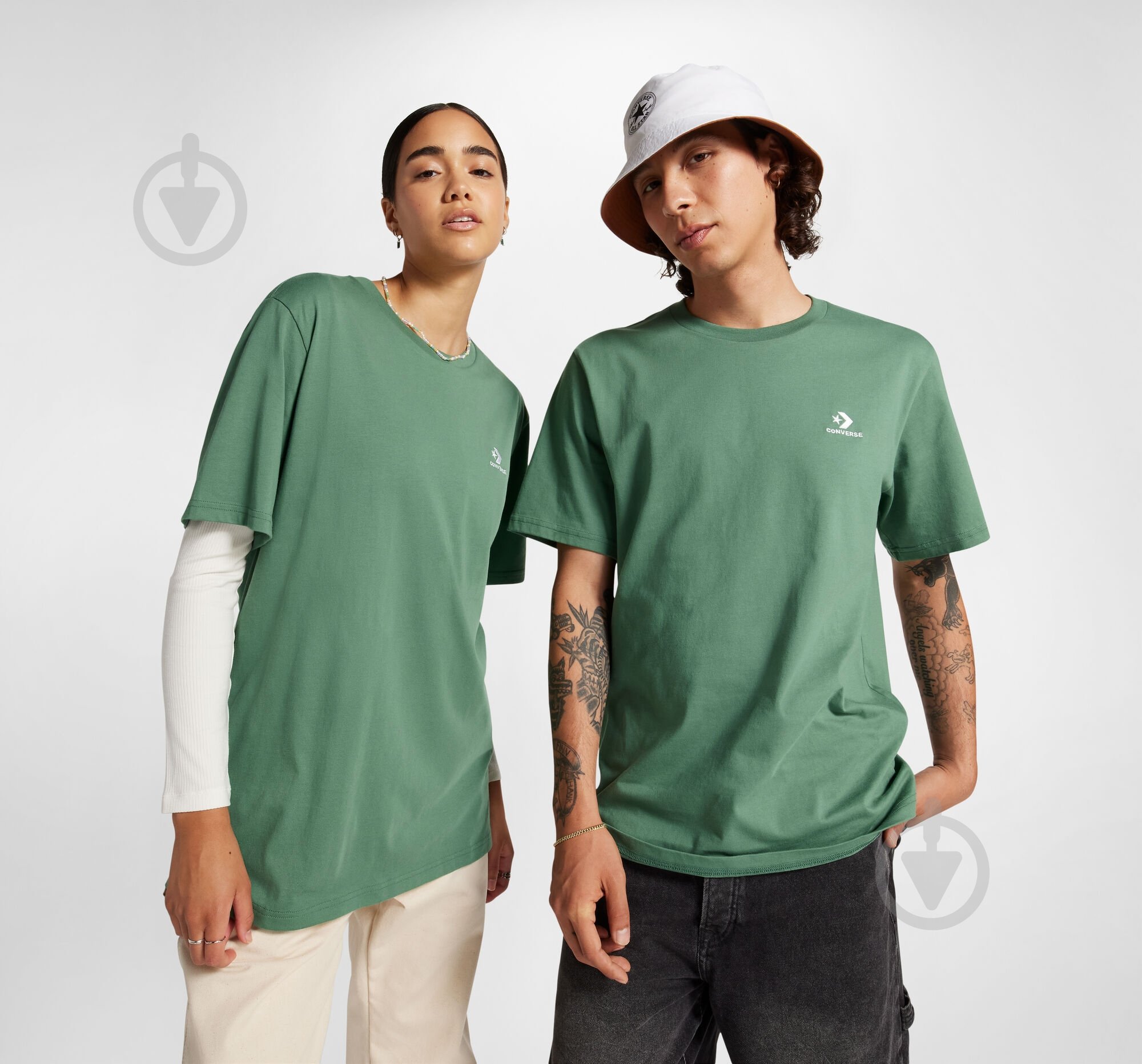 Футболка Converse STANDARD FIT LEFT CHEST STAR CHEV EMB TEE 10023876-A32 р.XL зеленый - фото 1