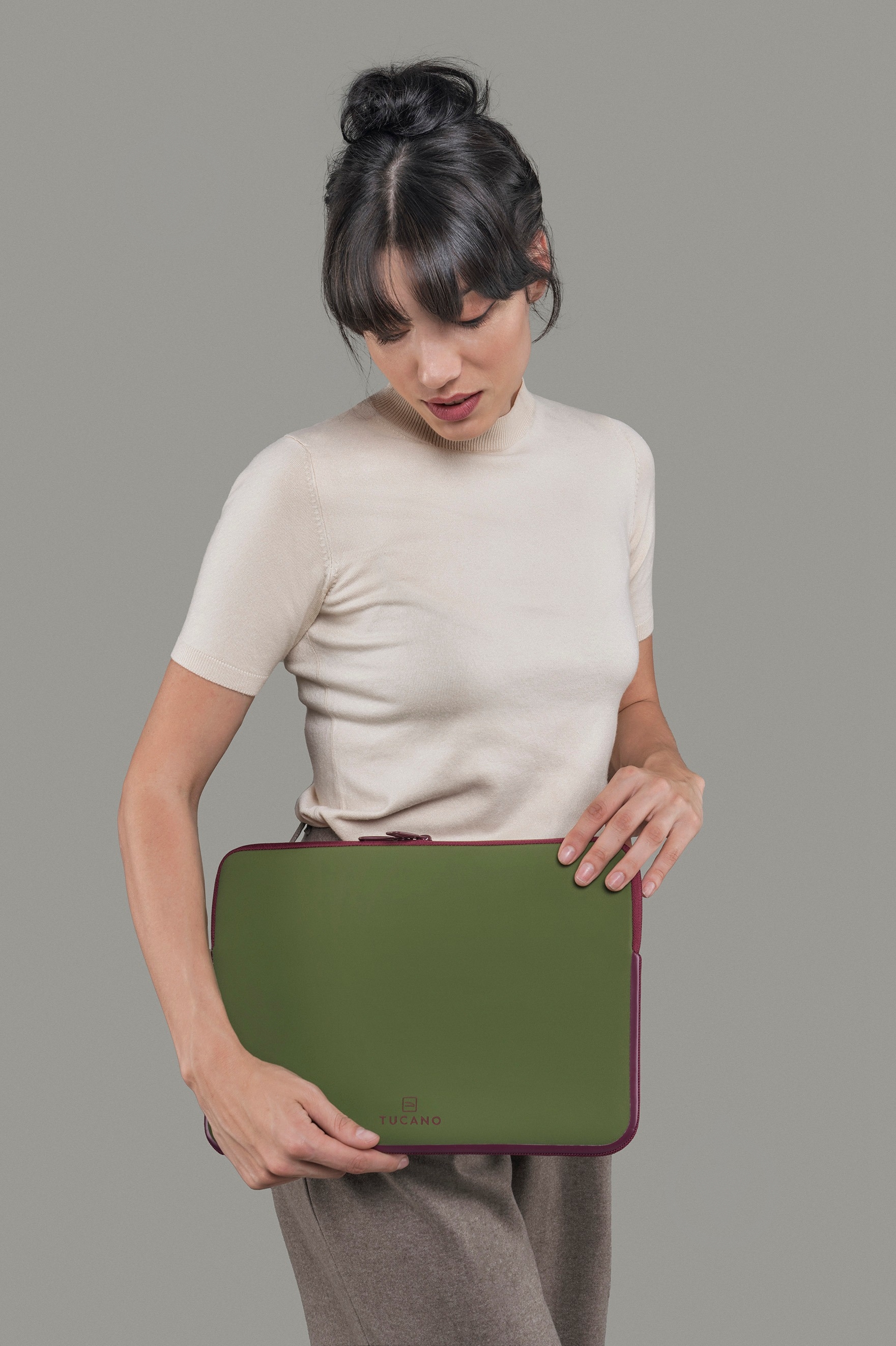 Чехол Tucano Elements 2 MB Air 15" grey (BF-E-MB215-G) - фото 13