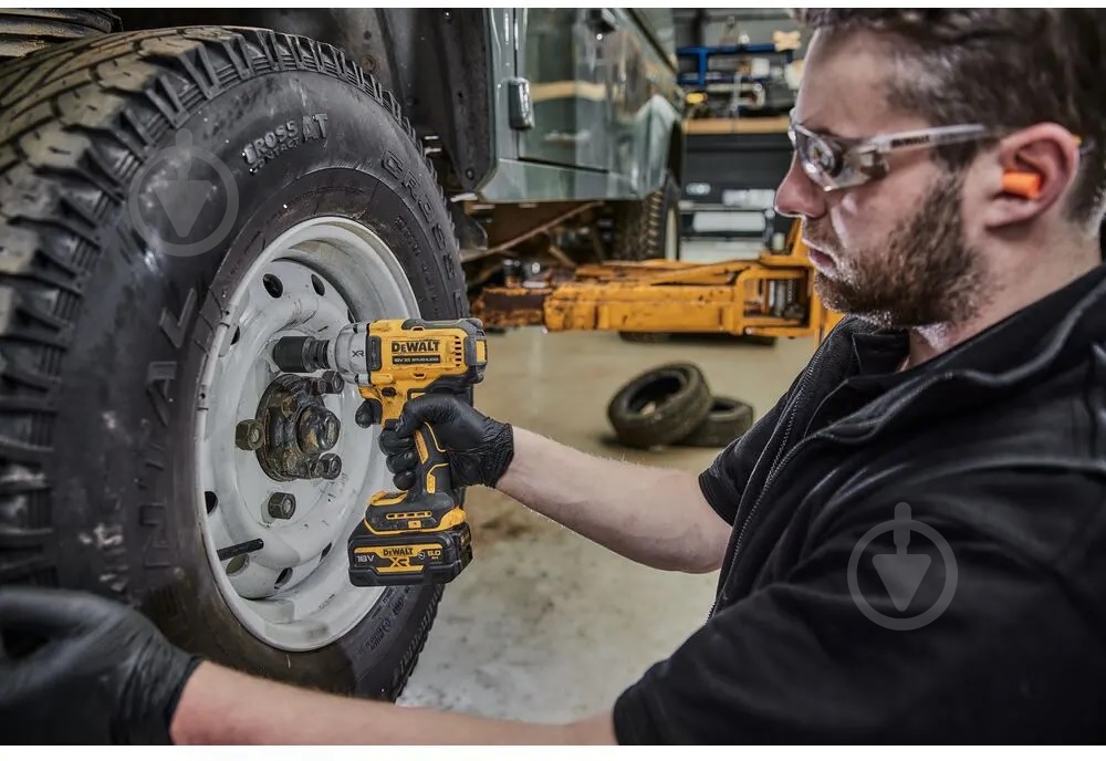 Гайковерт акумуляторний DeWalt 1084 Нм DCF891N - фото 7