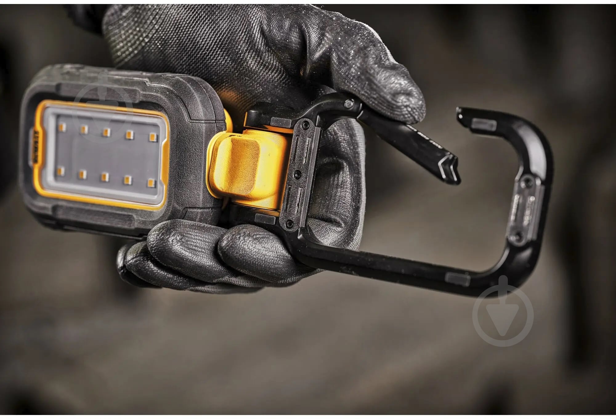 Світлодіодний ліхтарик DeWalt 3,6V DCL182 - фото 7 Світлодіодний ліхтарик DeWalt 3,6V DCL182 - фото 7