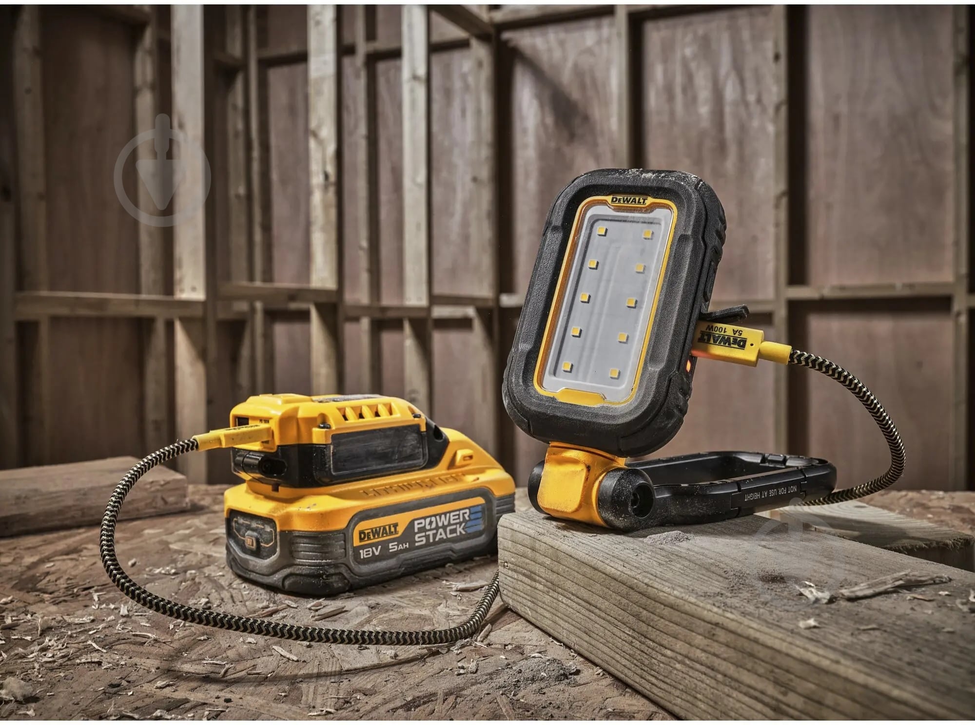 Світлодіодний ліхтарик DeWalt 3,6V DCL182 - фото 6 Світлодіодний ліхтарик DeWalt 3,6V DCL182 - фото 6