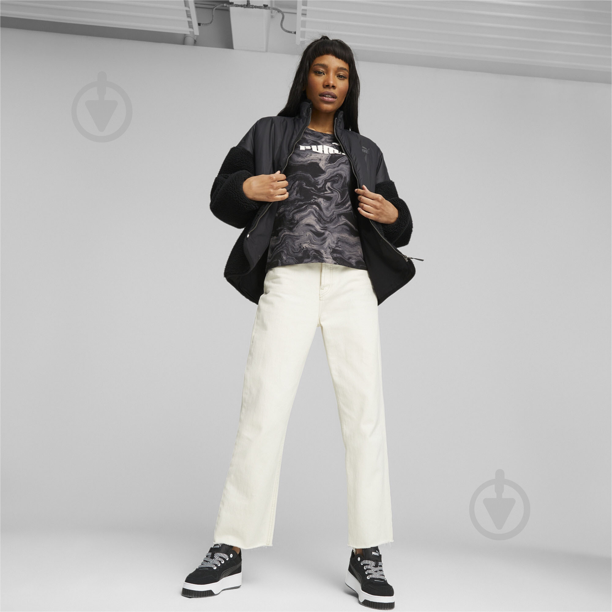 Куртка женская Puma SHERPA HYBRID JACKET 67537101 р.S черная - фото 5 Куртка женская Puma SHERPA HYBRID JACKET 67537101 р.S черная - фото 5