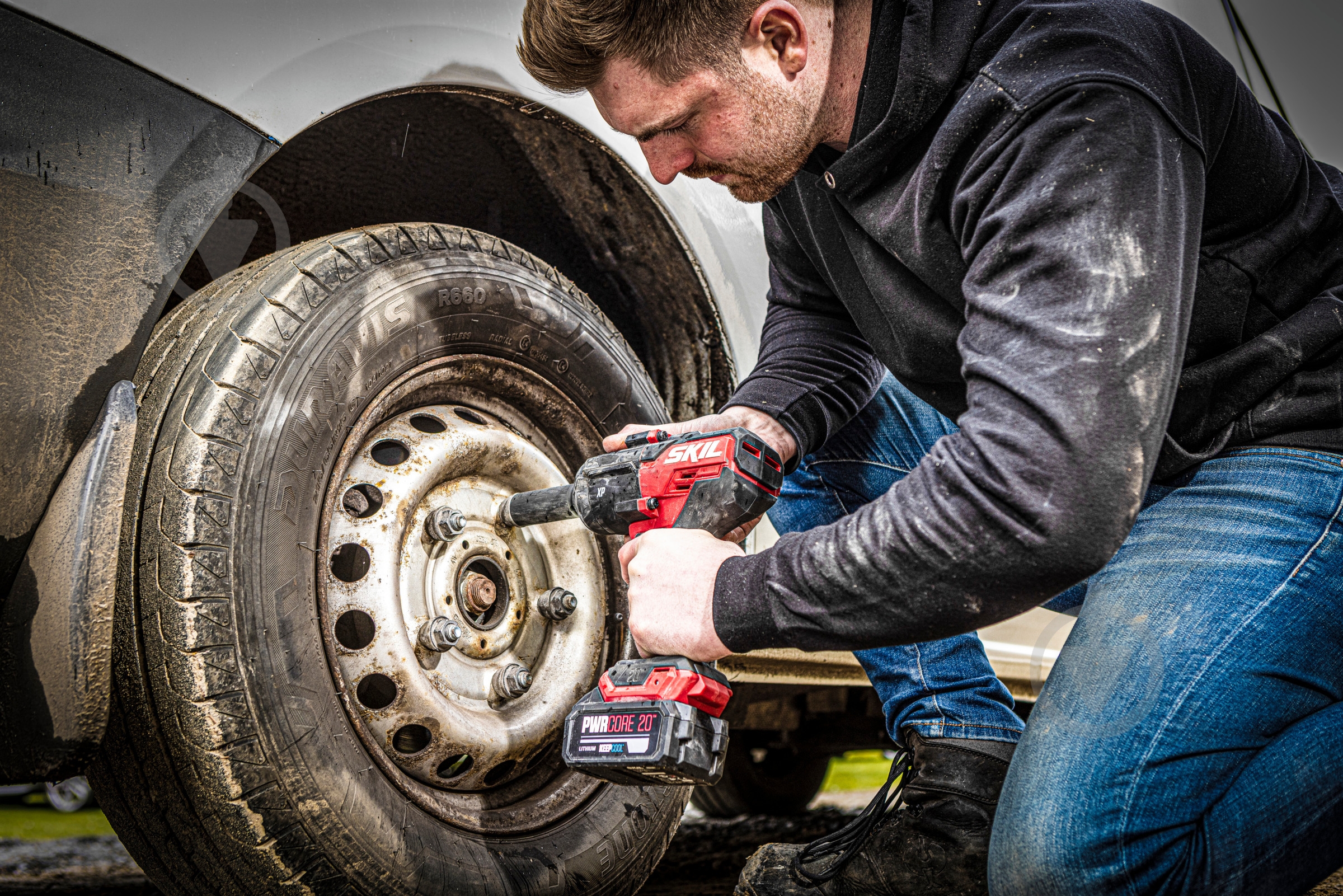 Гайковерт акумуляторний SKIL 700 Нм SD1E3285CA - фото 2