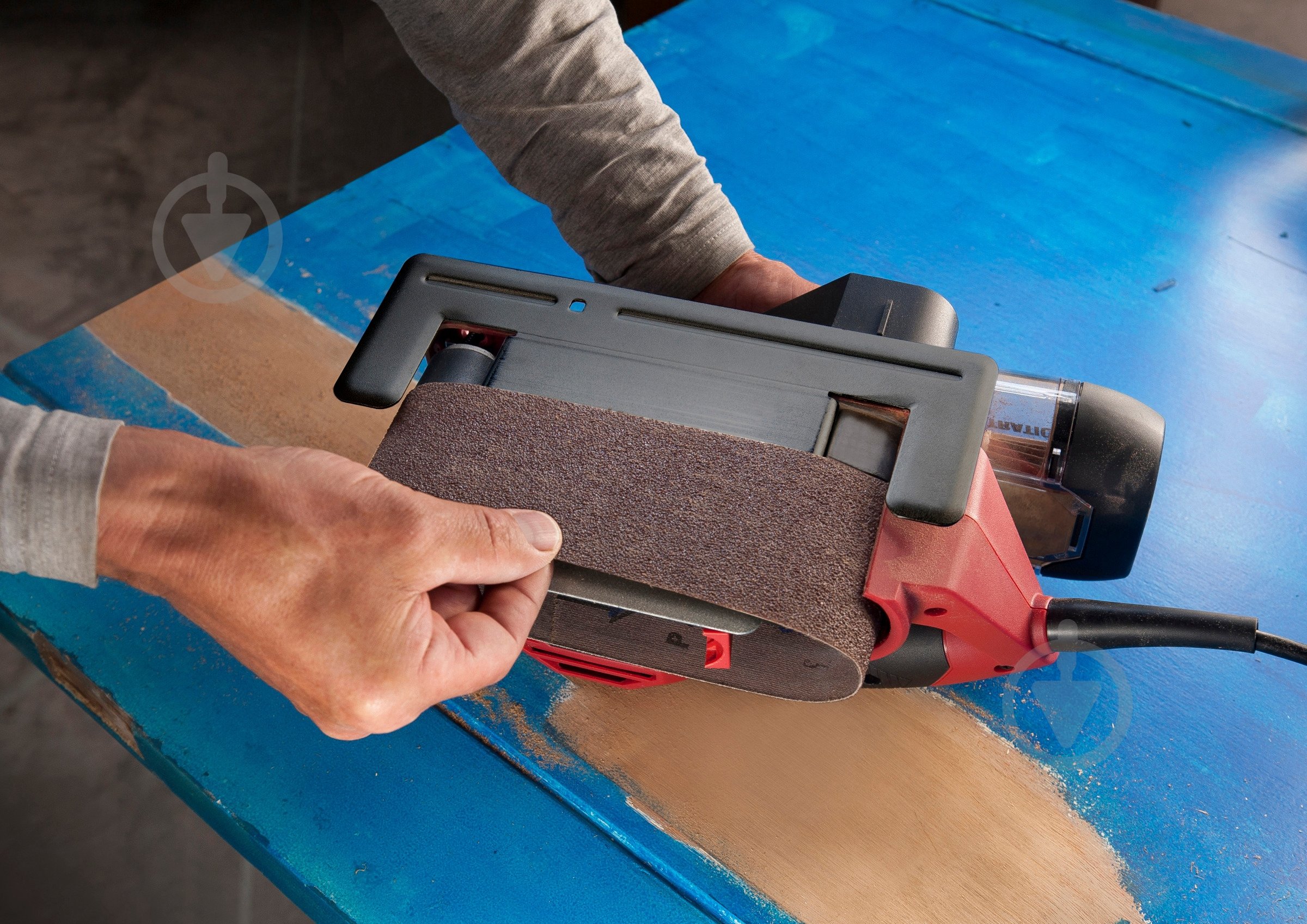 Ленточная шлифмашина SKIL SR1E7615AB - фото 4 Ленточная шлифмашина SKIL SR1E7615AB - фото 4