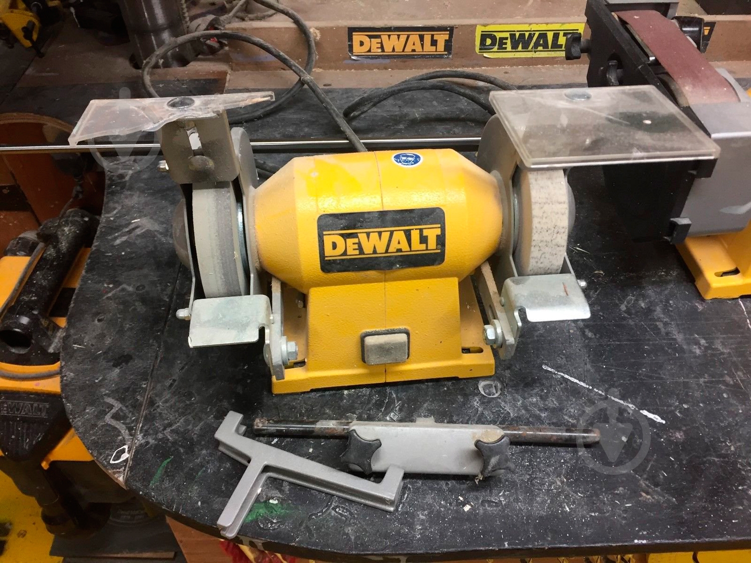 Электроточило DeWalt DW754 - фото 4