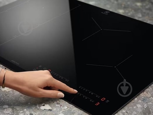Варочная поверхность индукционная Electrolux EIV634 - фото 5 Варочная поверхность индукционная Electrolux EIV634 - фото 5