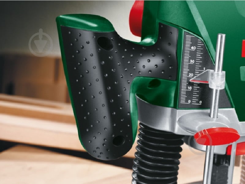 Фрезер Bosch POF 1200 AE 060326A100 - фото 3 Фрезер Bosch POF 1200 AE 060326A100 - фото 3