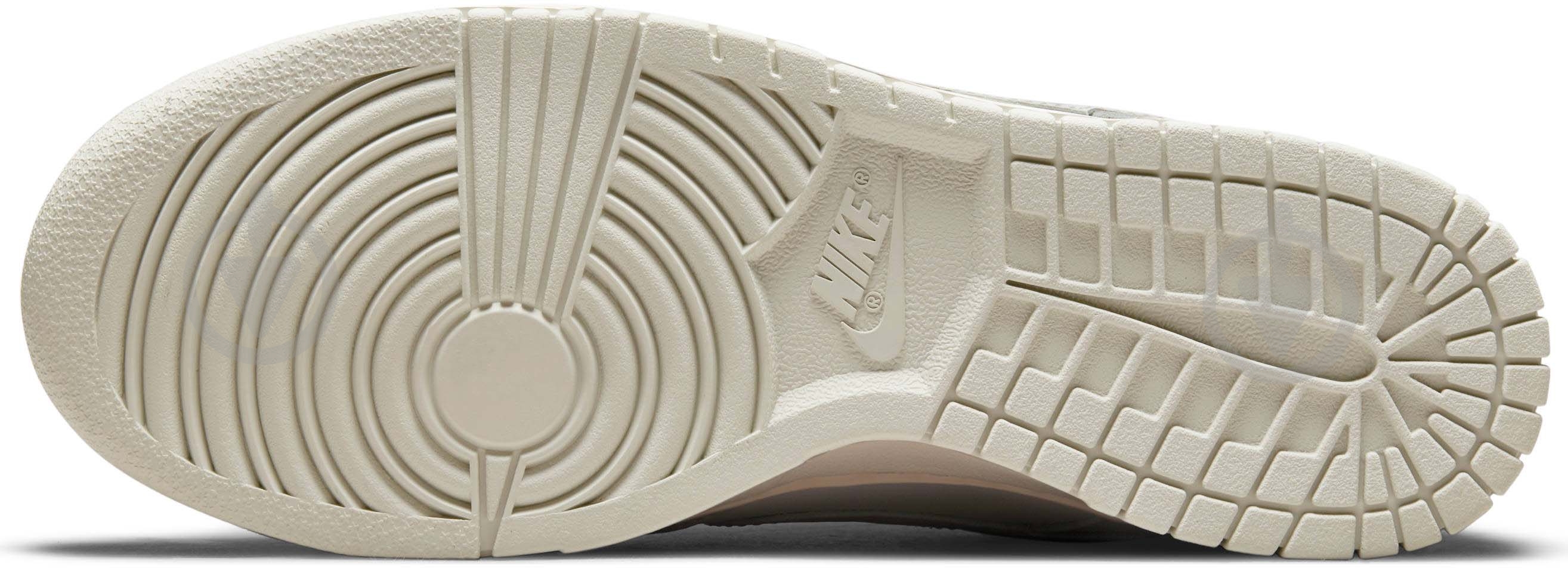 Кроссовки женские зимние Nike Dunk Low DD1503-107 р.38 белые - фото 8