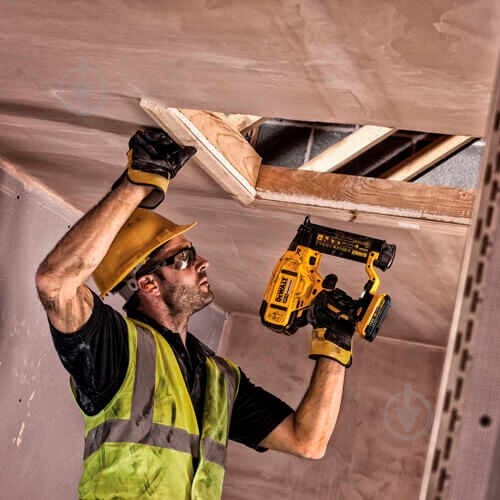 Степлер аккумуляторный DeWalt DCN680N - фото 5 Степлер аккумуляторный DeWalt DCN680N - фото 5