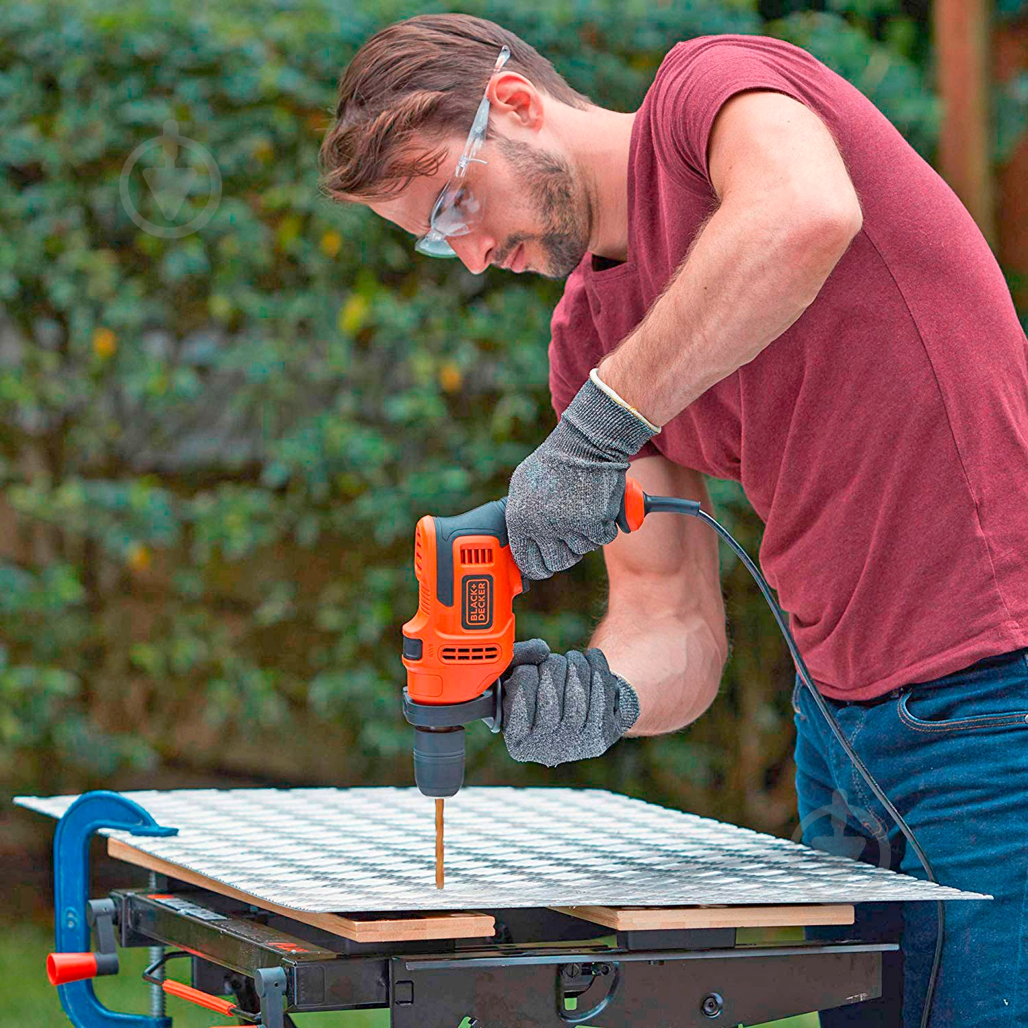 Дрель ударная Black+Decker 710 Вт BEH710K - фото 9