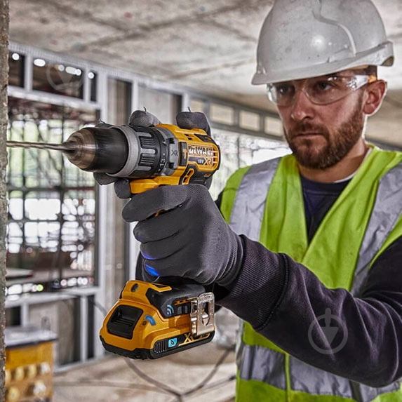 Шуруповерт ударний акумуляторний DeWalt DCD997NT - фото 4