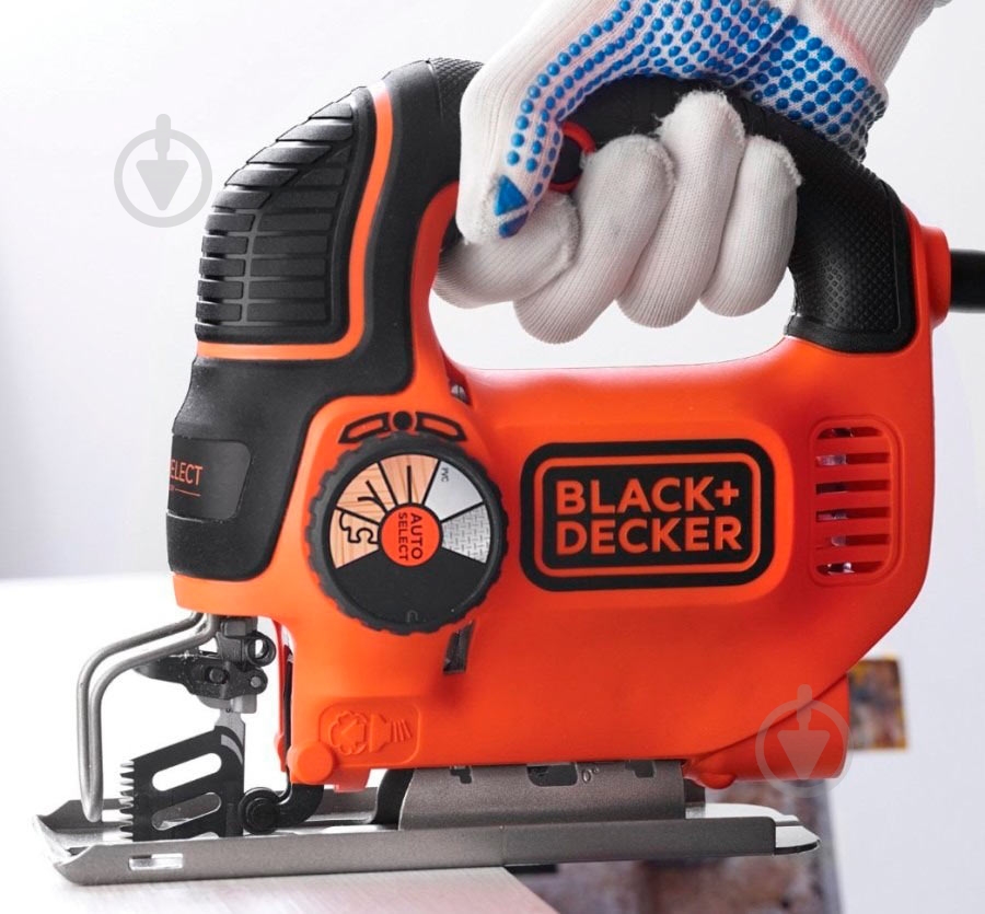 Электролобзик Black+Decker KS901SEK - фото 2 Электролобзик Black+Decker KS901SEK - фото 2