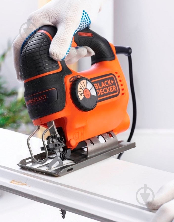 Электролобзик Black+Decker KS901SEK - фото 5 Электролобзик Black+Decker KS901SEK - фото 5