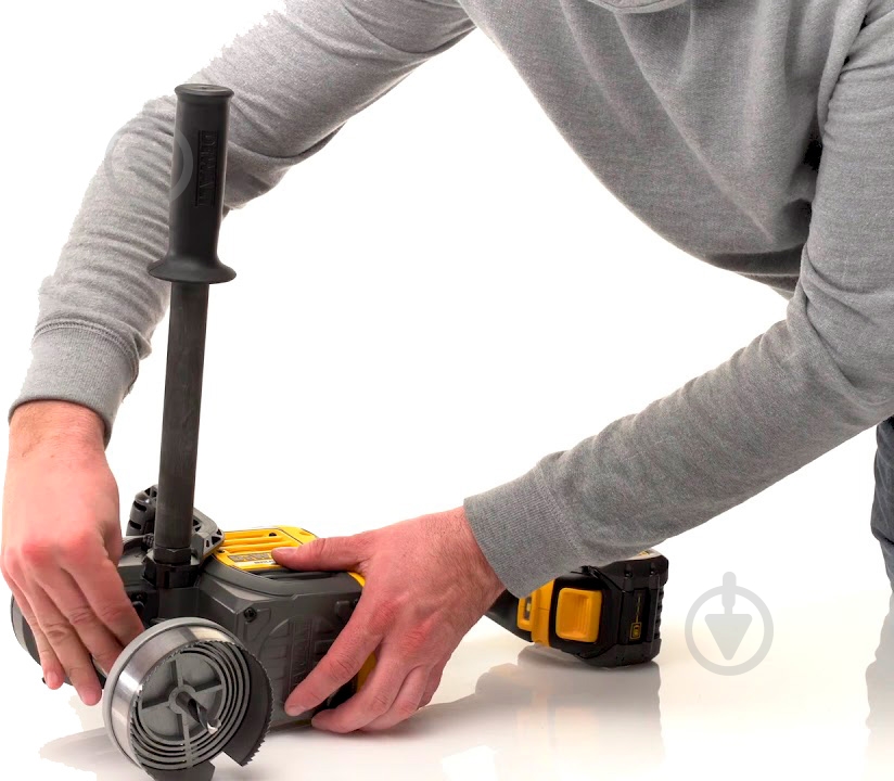 Дрель угловая DeWalt аккумуляторная DCD460NT - фото 11