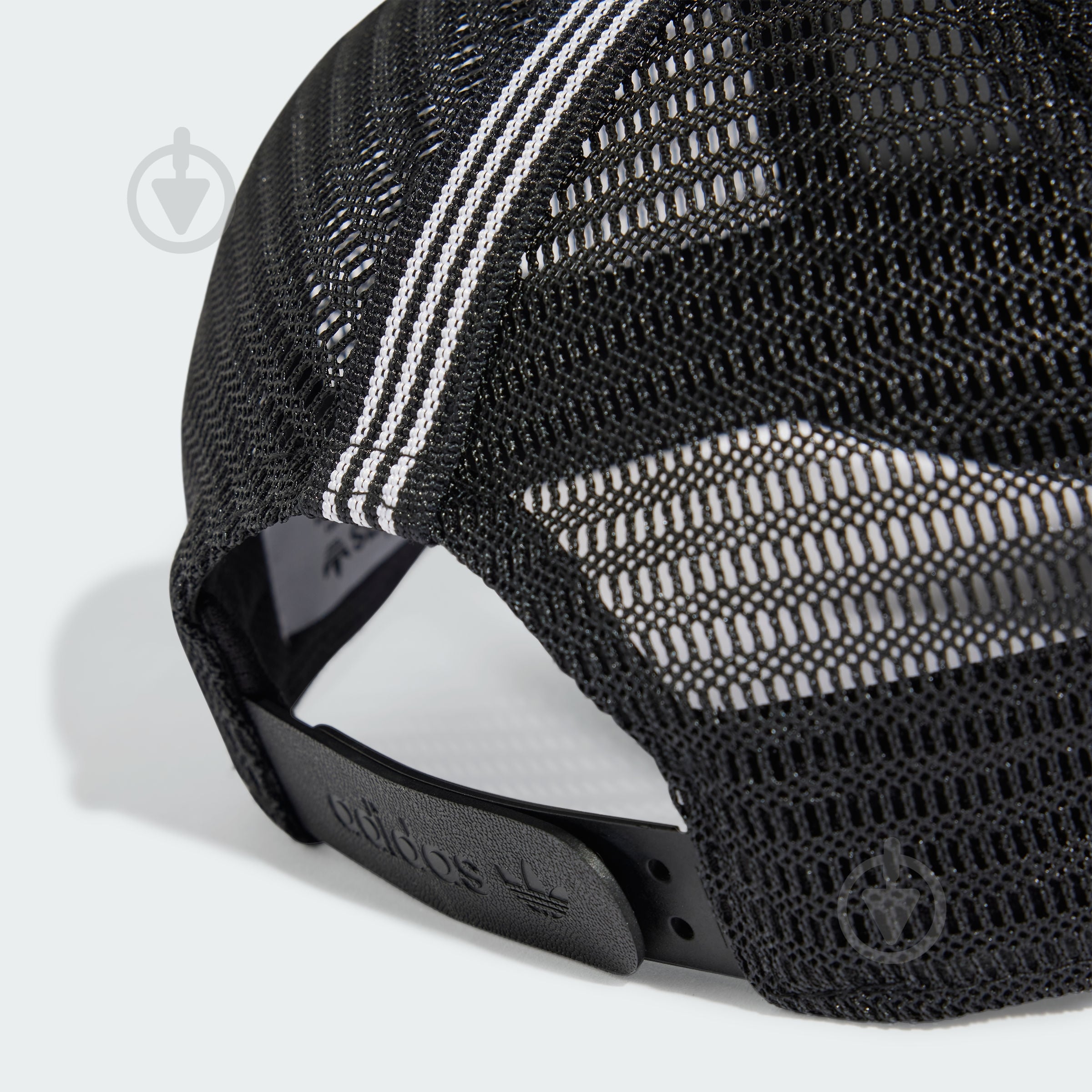 Кепка Adidas CURVED TRUCKER JC6038 OSFW черный - фото 4