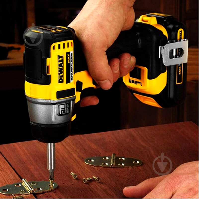 Шуруповерт ударный аккумуляторный DeWalt DCF895NT - фото 6 Шуруповерт ударный аккумуляторный DeWalt DCF895NT - фото 6