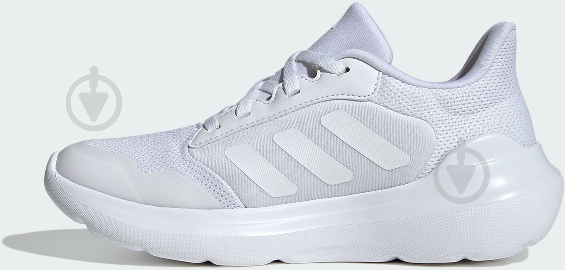 Кроссовки детские демисезонные Adidas TENSAUR RUN 3.0 J IE3543 р.39 1/3 белые - фото 2 Кроссовки детские демисезонные Adidas TENSAUR RUN 3.0 J IE3543 р.39 1/3 белые - фото 2