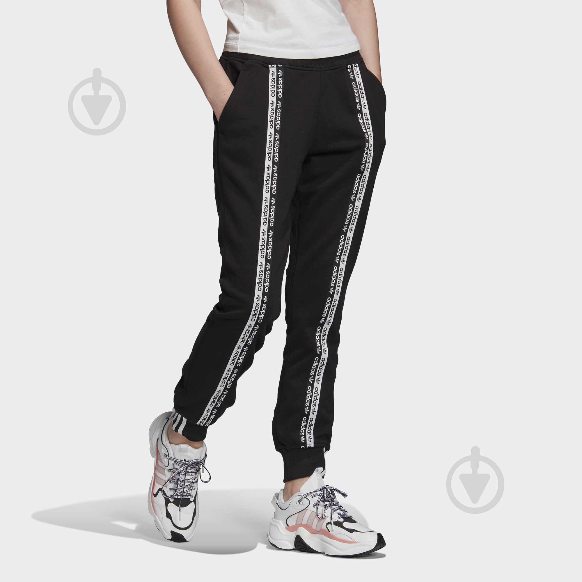Брюки Adidas CUFF PANT FM4385 р. 34 черный - фото 6