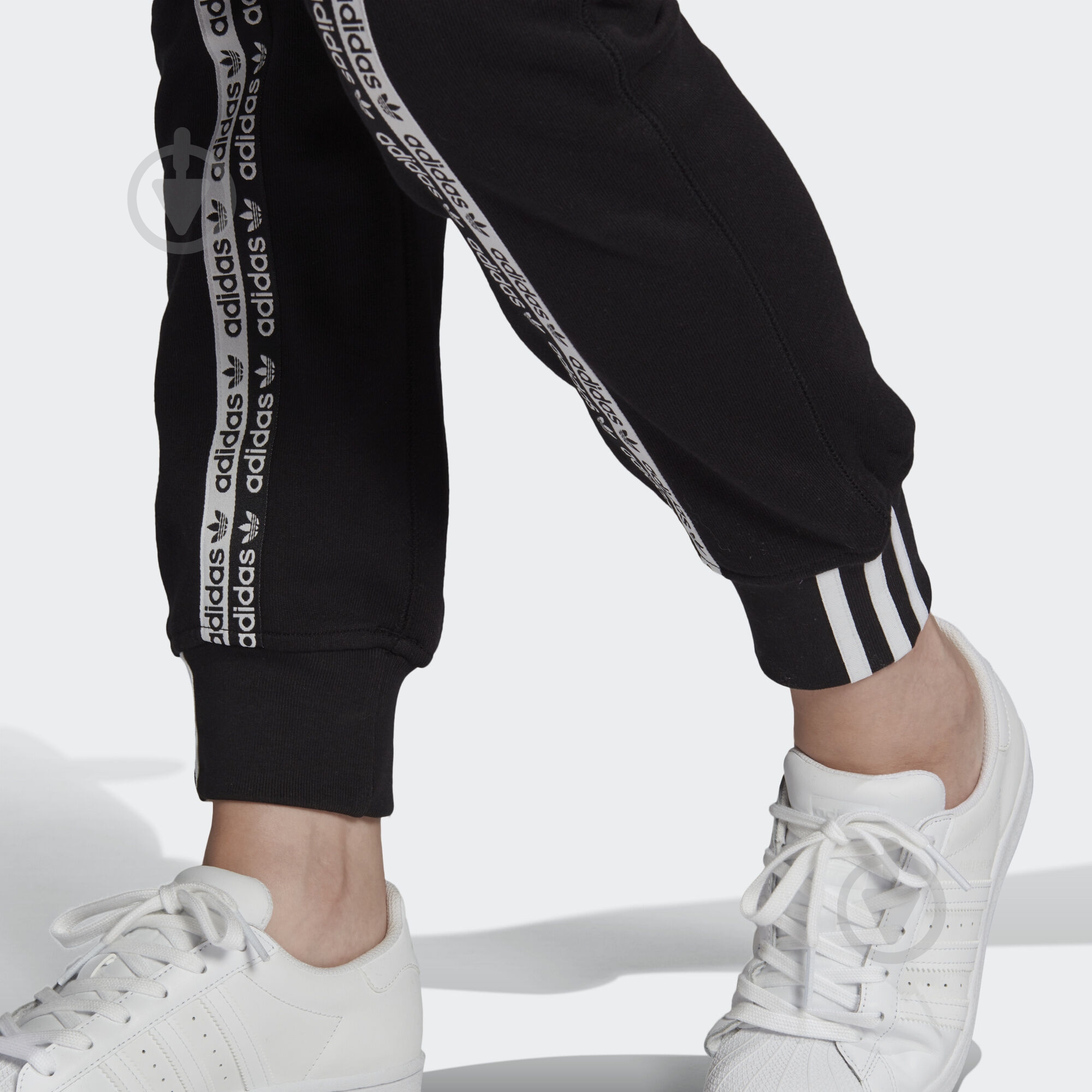 Брюки Adidas CUFF PANT FM4385 р. 34 черный - фото 9