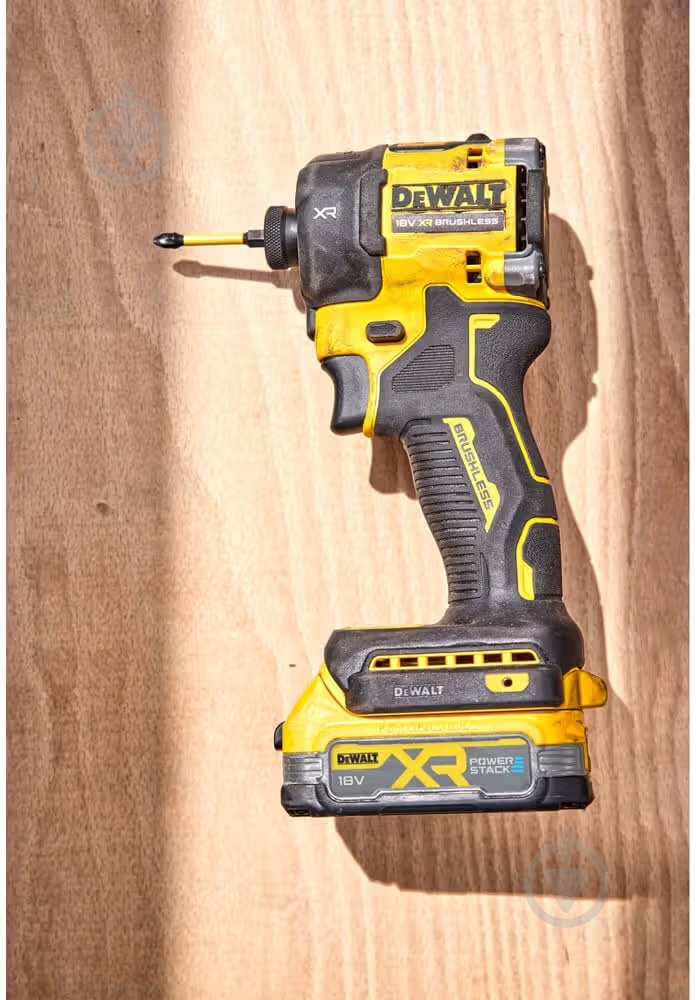 Шуруповерт ударный аккумуляторный DeWalt DCF870E2T - фото 9