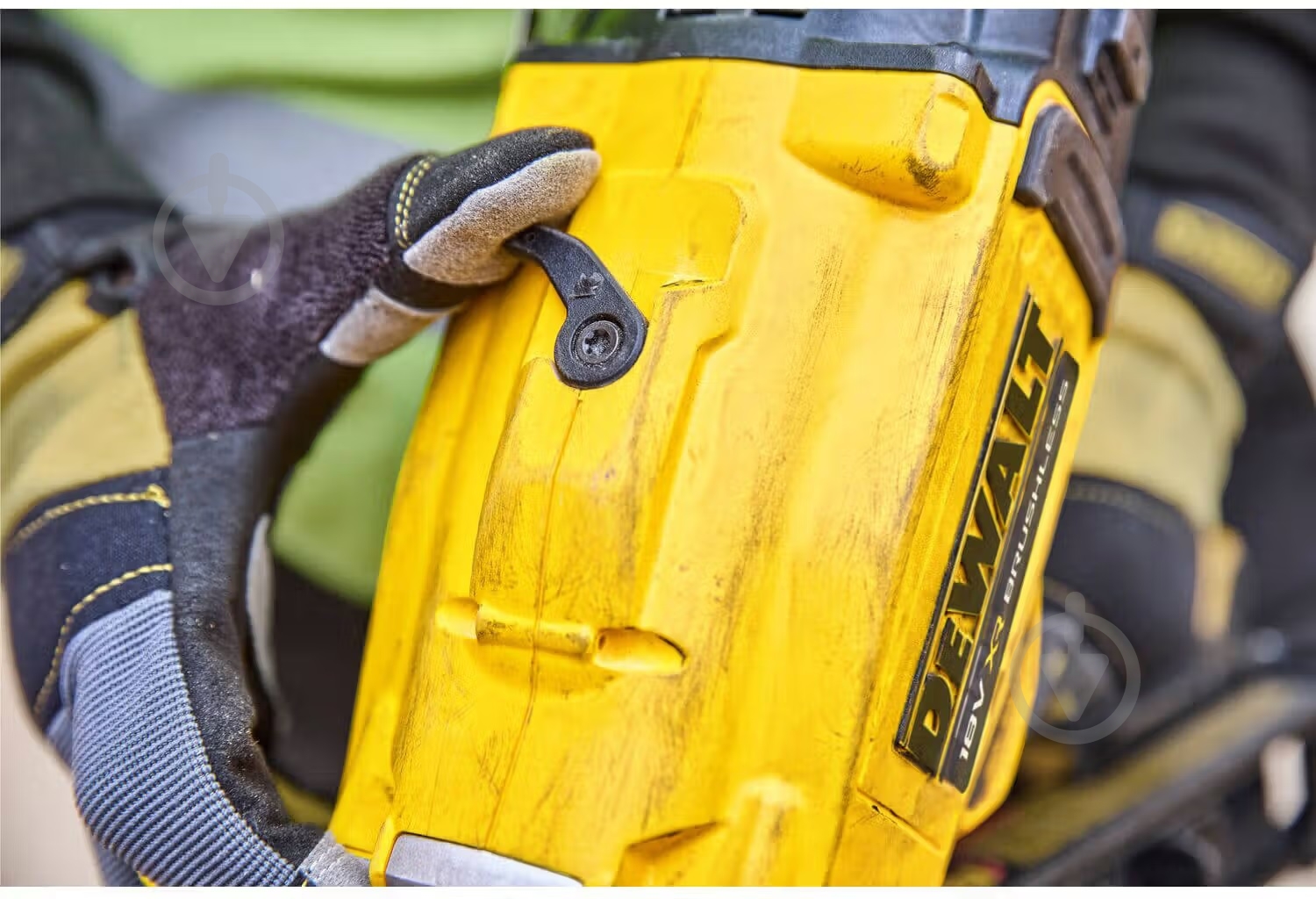 Степлер аккумуляторный DeWalt DCN930N - фото 13