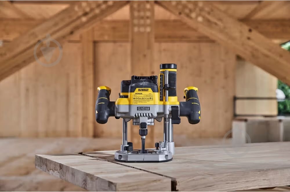 Фрезер DeWalt DCW620NT - фото 11