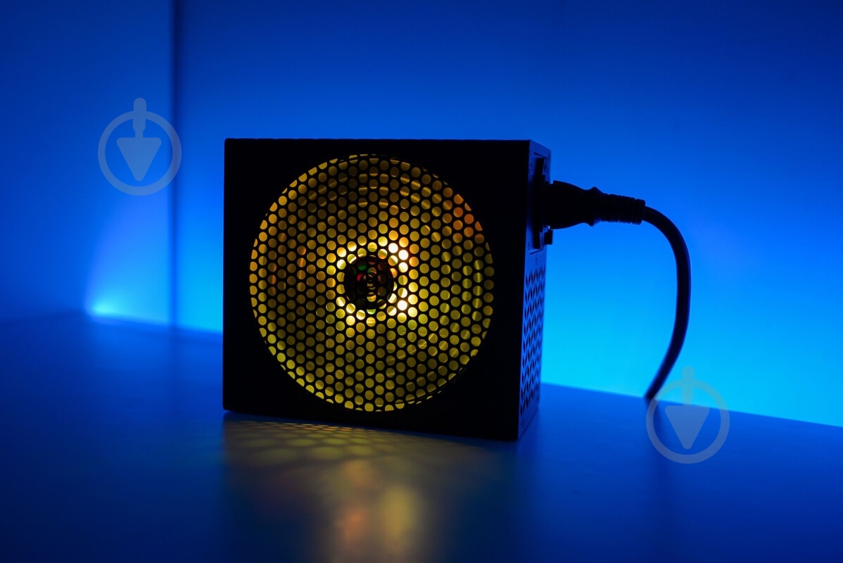 Блок питания AeroCool P7-650 650 Вт - фото 10