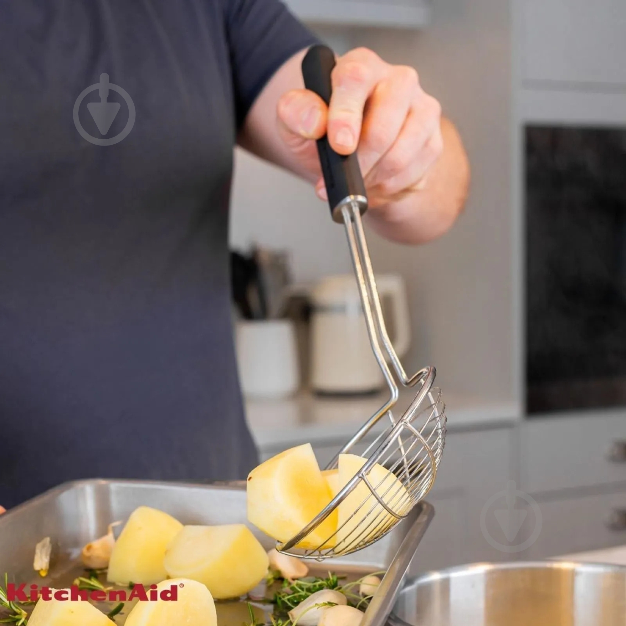 Шумовка KitchenAid Classic, 36 см, черный (KHH010OHOBE) - фото 3 Шумовка KitchenAid Classic, 36 см, черный (KHH010OHOBE) - фото 3
