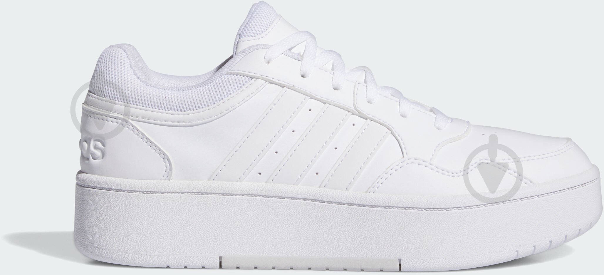 Кросівки жіночі демісезонні Adidas HOOPS 3.0 BOLD W ID2855 р.38 2/3 білі - фото 1
